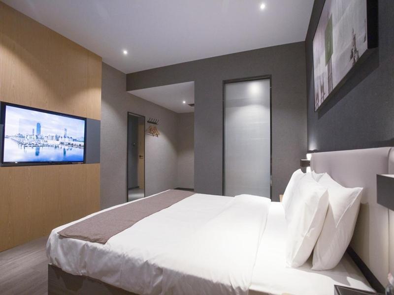 Thank Inn Chain Hotel Hunan Huaihua Hecheng District South High Speed Rail Station المظهر الخارجي الصورة