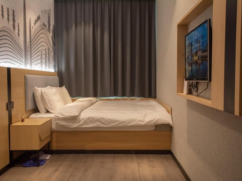 Thank Inn Chain Hotel Hunan Huaihua Hecheng District South High Speed Rail Station المظهر الخارجي الصورة